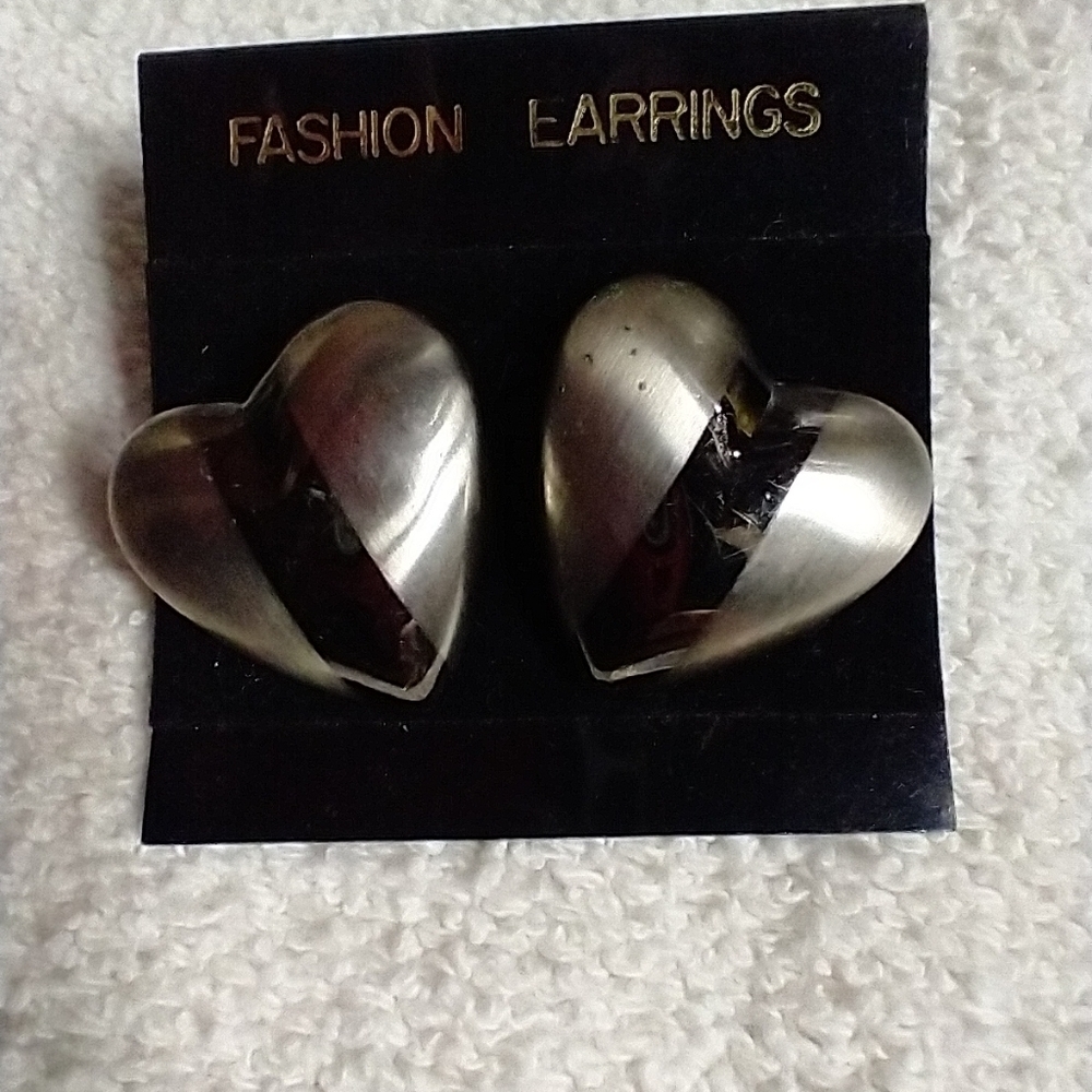 Silvertone black heart post earrings